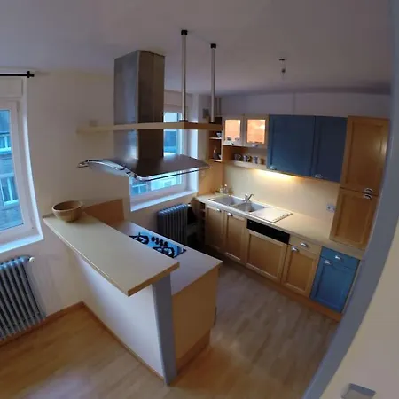 Chez La Vieille Apartamento *